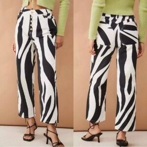 House Of Sunny Rewa Zebra Print Jeans Size 2